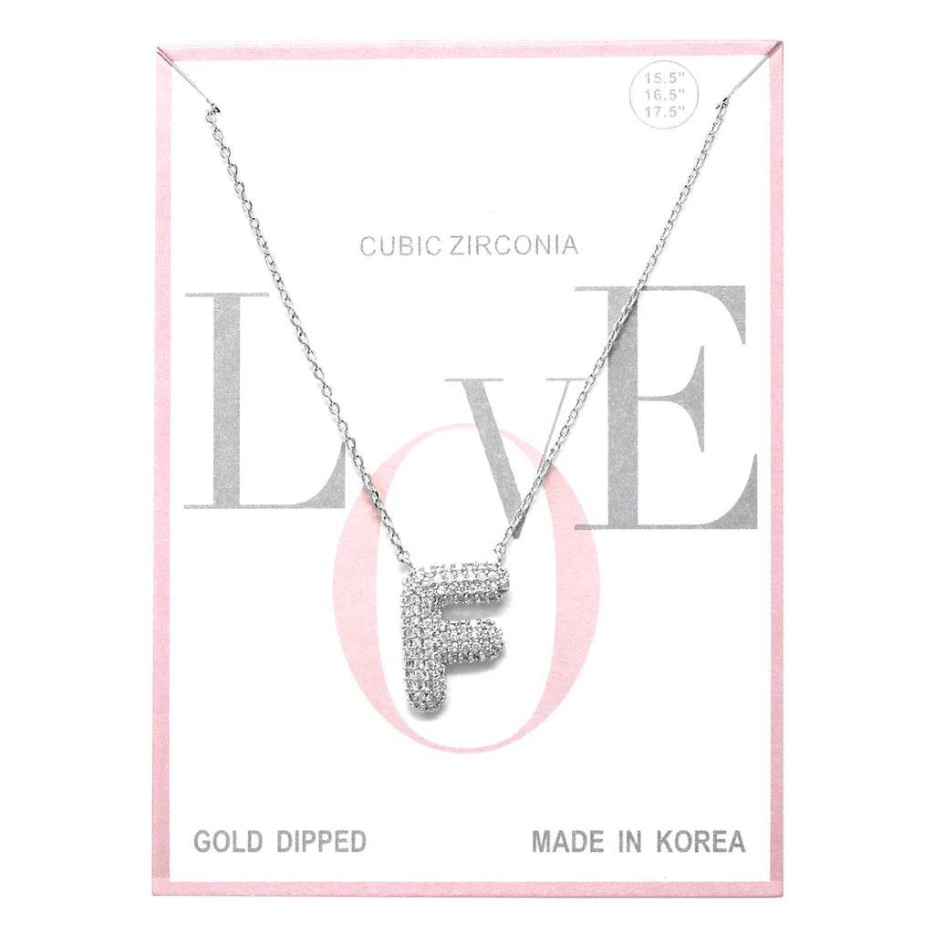 Pendant necklaces