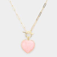 Pendant necklaces