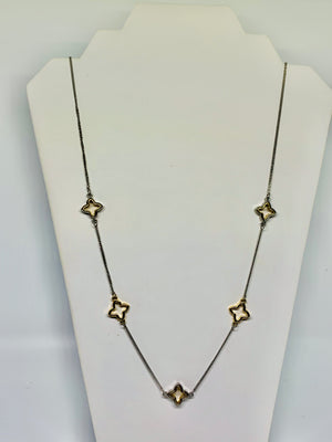 Clover style necklaces